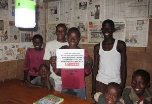 ケニアのニュンバーニ孤児院の子供たち